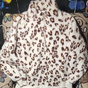 Chic Leopard Print Fleece Hoodie
